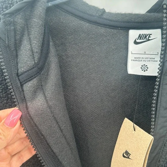 NIKE Kids' Zip-Up Brushed Fleece Hoodie in Black Size Large